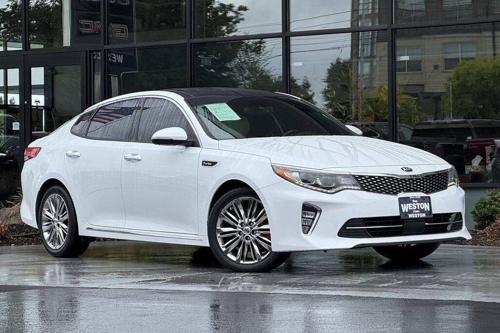 2018 KIA Optima