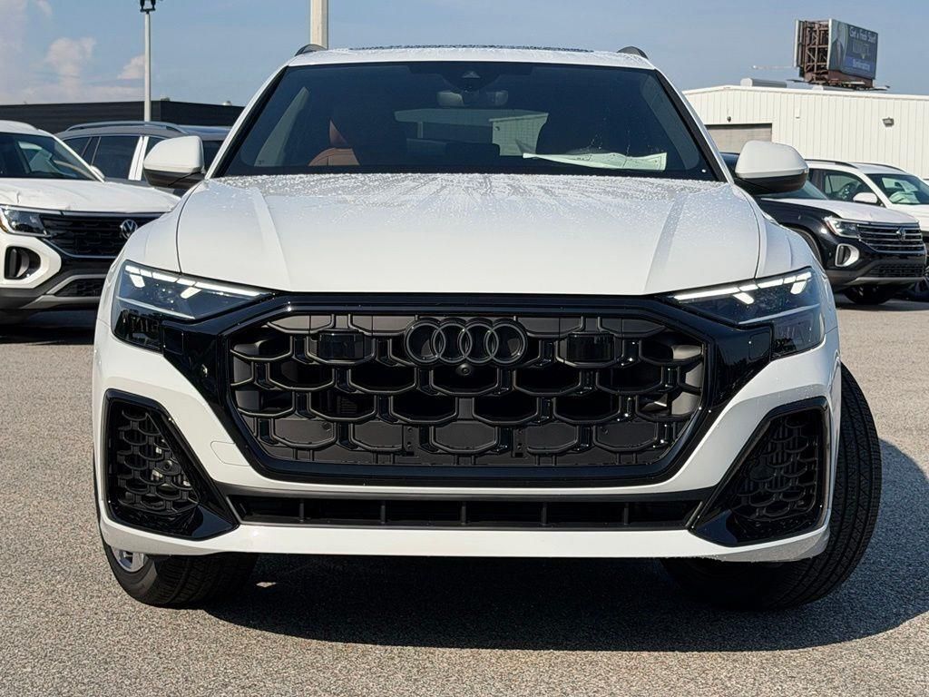 2026 Audi Q8