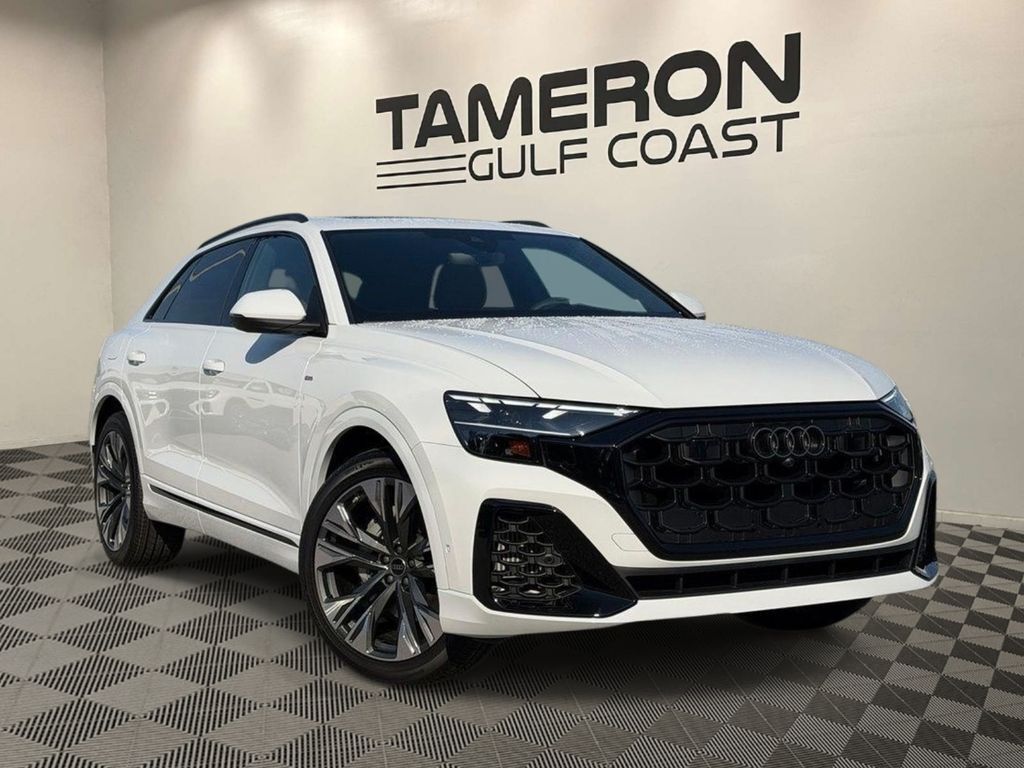 2026 AUDI Q8