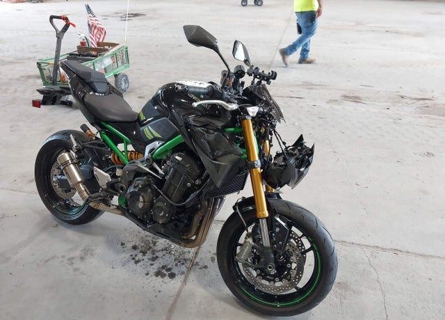 2024 KAWASAKI Z900
