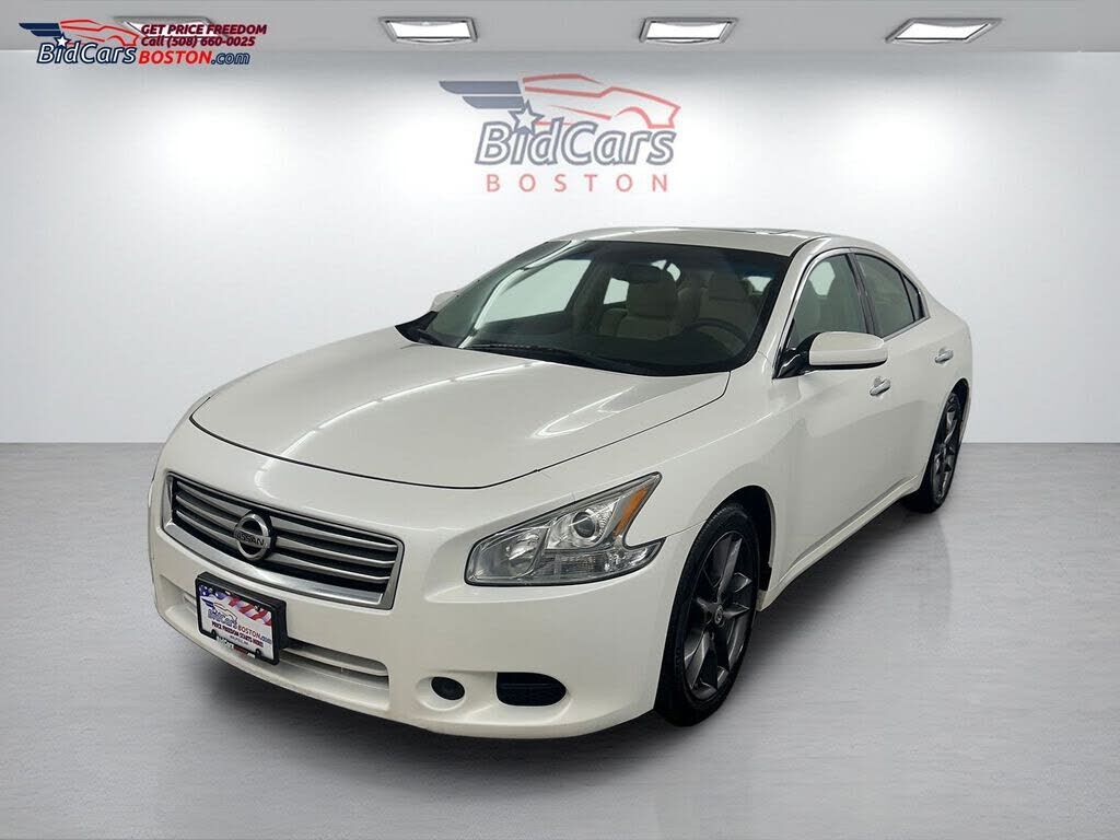 2012 NISSAN Maxima