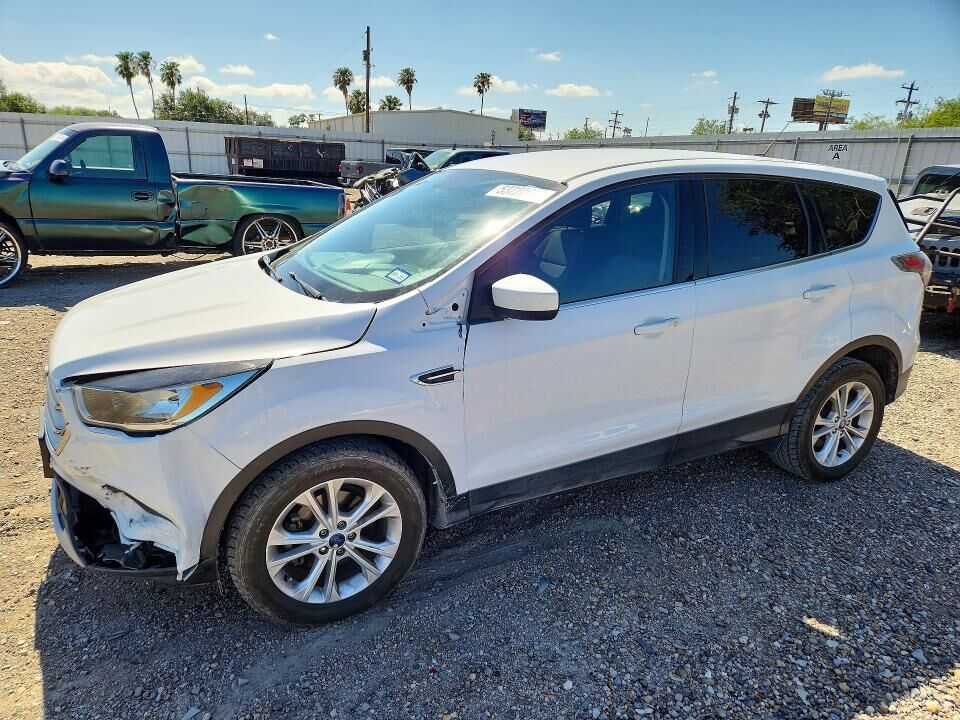 2017 FORD Escape