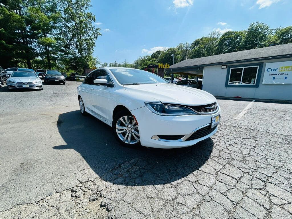 2015 CHRYSLER 200