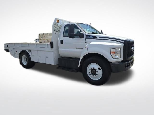 2017 FORD F-750