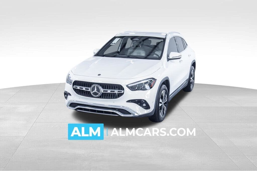 2024 MERCEDES-BENZ GLA-Class