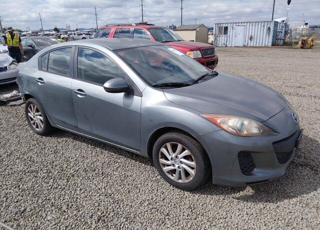 2012 MAZDA Mazda3
