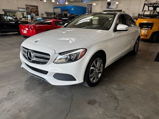 2015 MERCEDES-BENZ C-Class