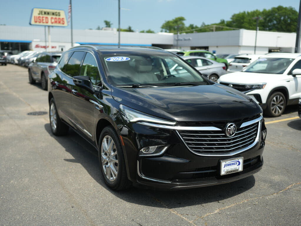 2023 BUICK Enclave