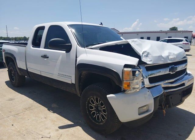 2011 CHEVROLET Silverado