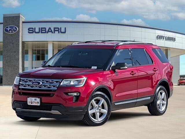 2019 FORD Explorer
