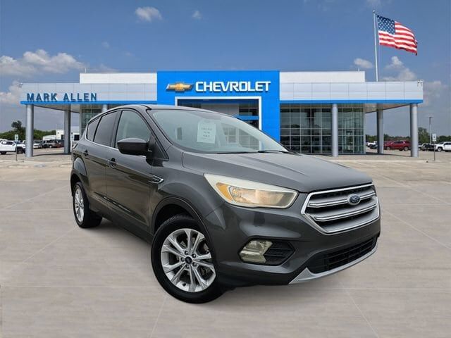 2017 FORD Escape