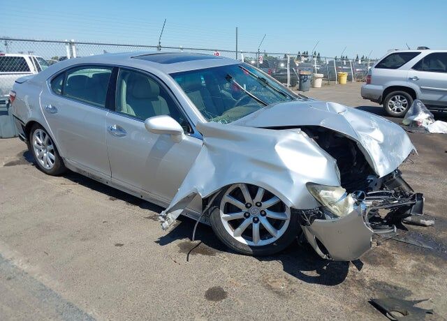 2007 LEXUS LS