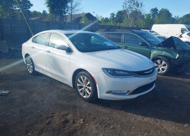 2015 CHRYSLER 200