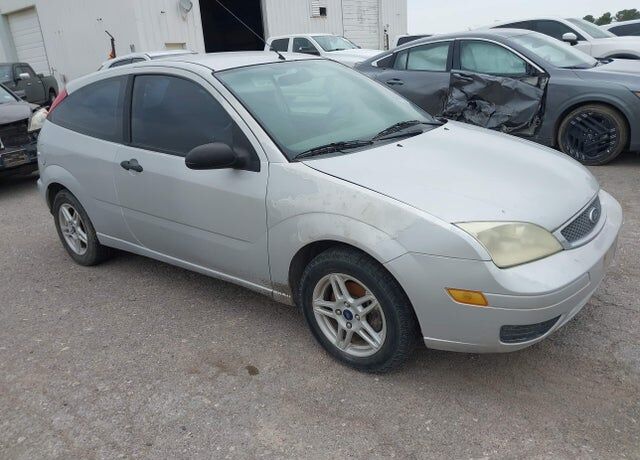 2005 FORD Focus