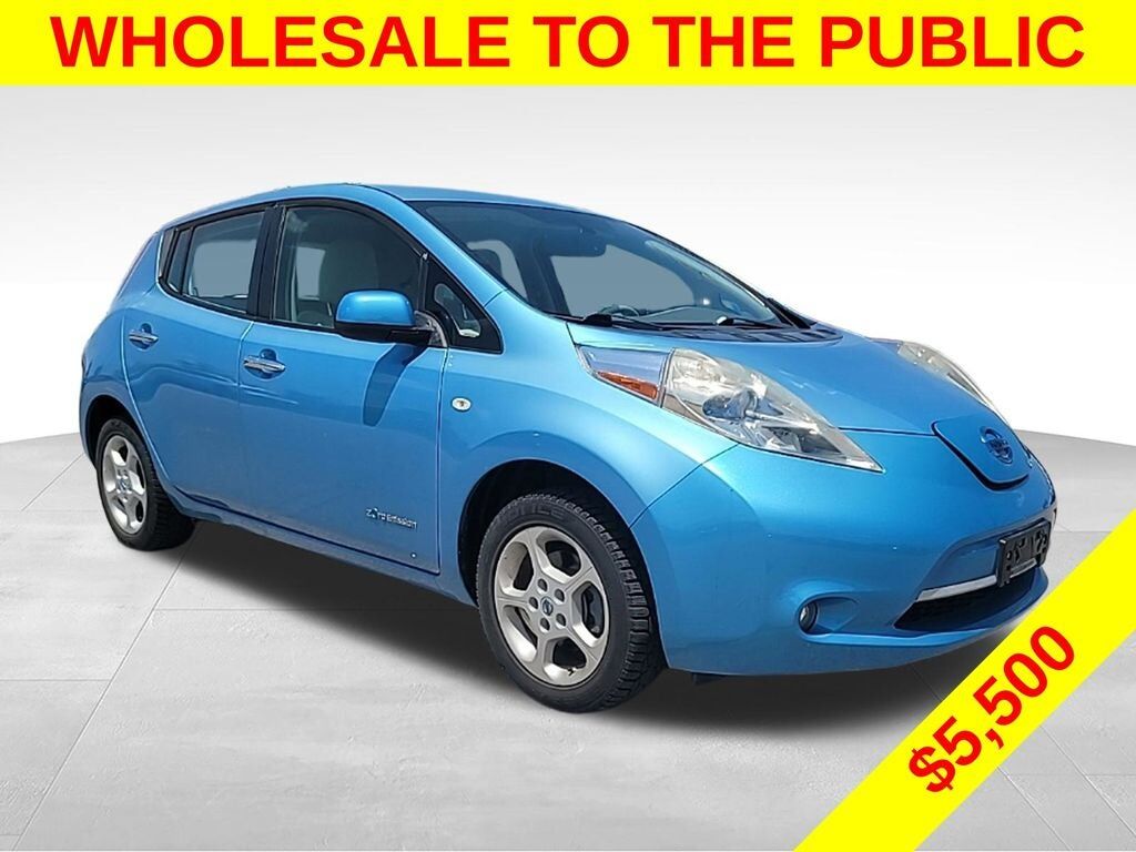 2011 NISSAN Leaf