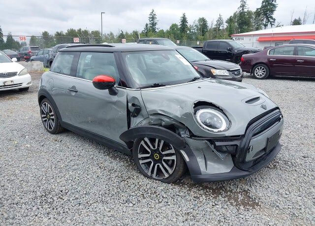 2023 MINI Hardtop