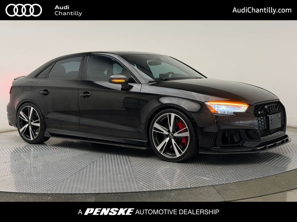 2018 AUDI RS3