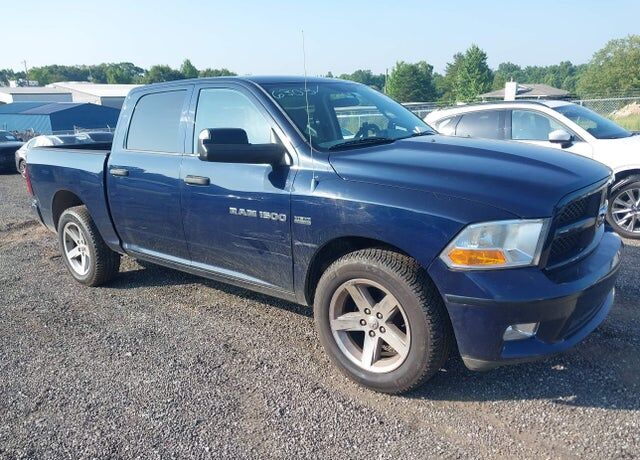 2012 DODGE Ram