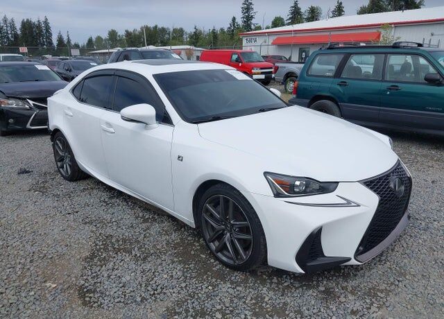 2017 LEXUS IS