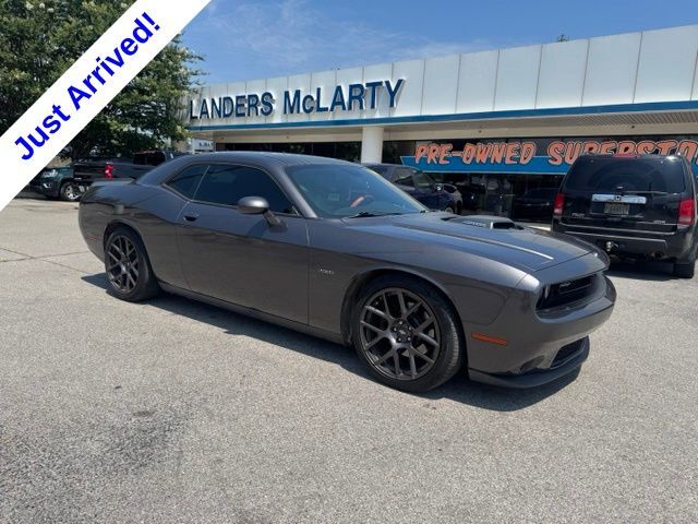 2016 DODGE Challenger