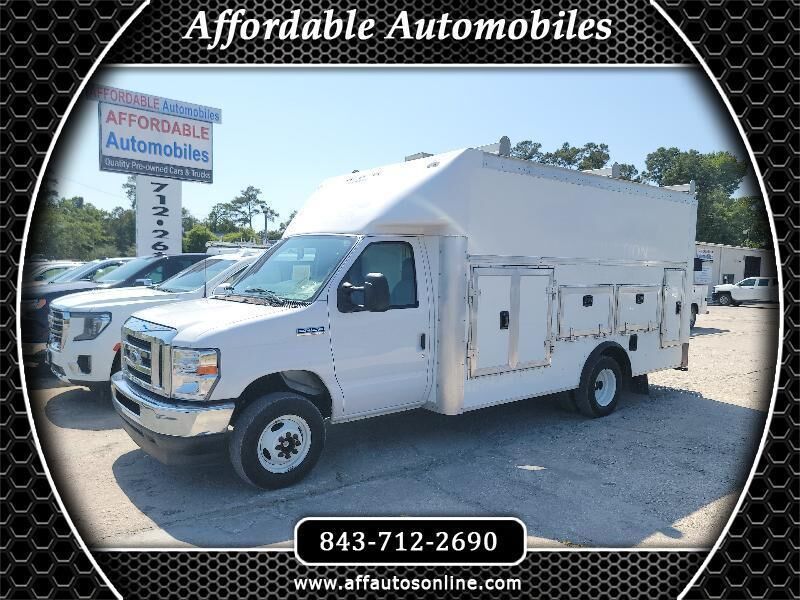 2023 FORD E-450