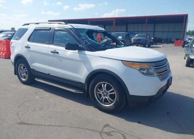 2013 FORD Explorer