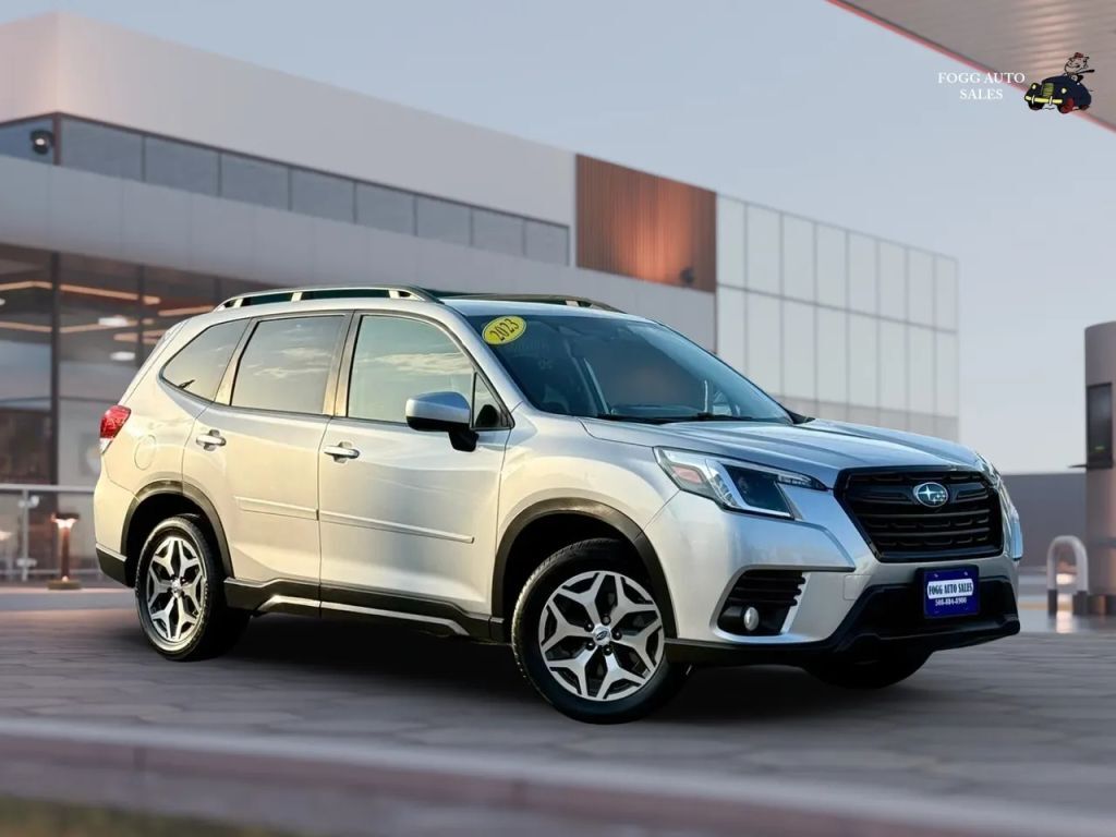 2023 SUBARU Forester