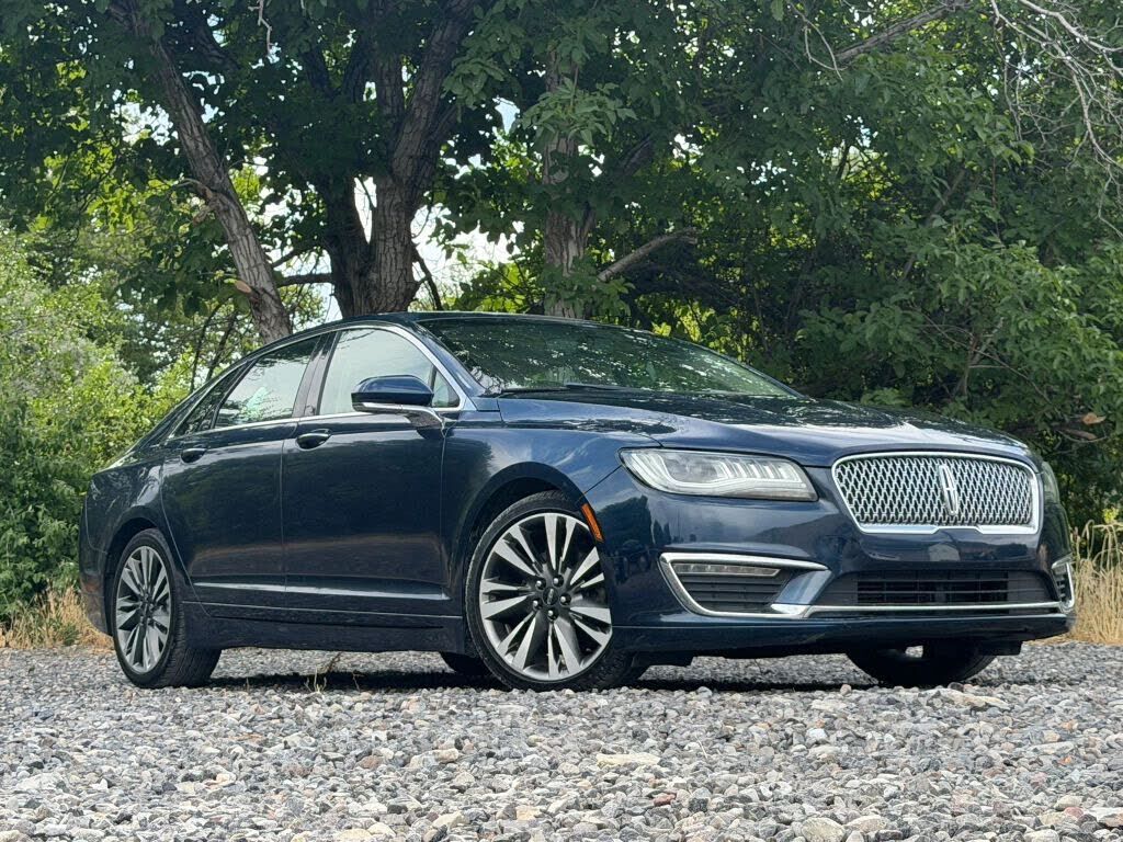 2017 LINCOLN MKZ