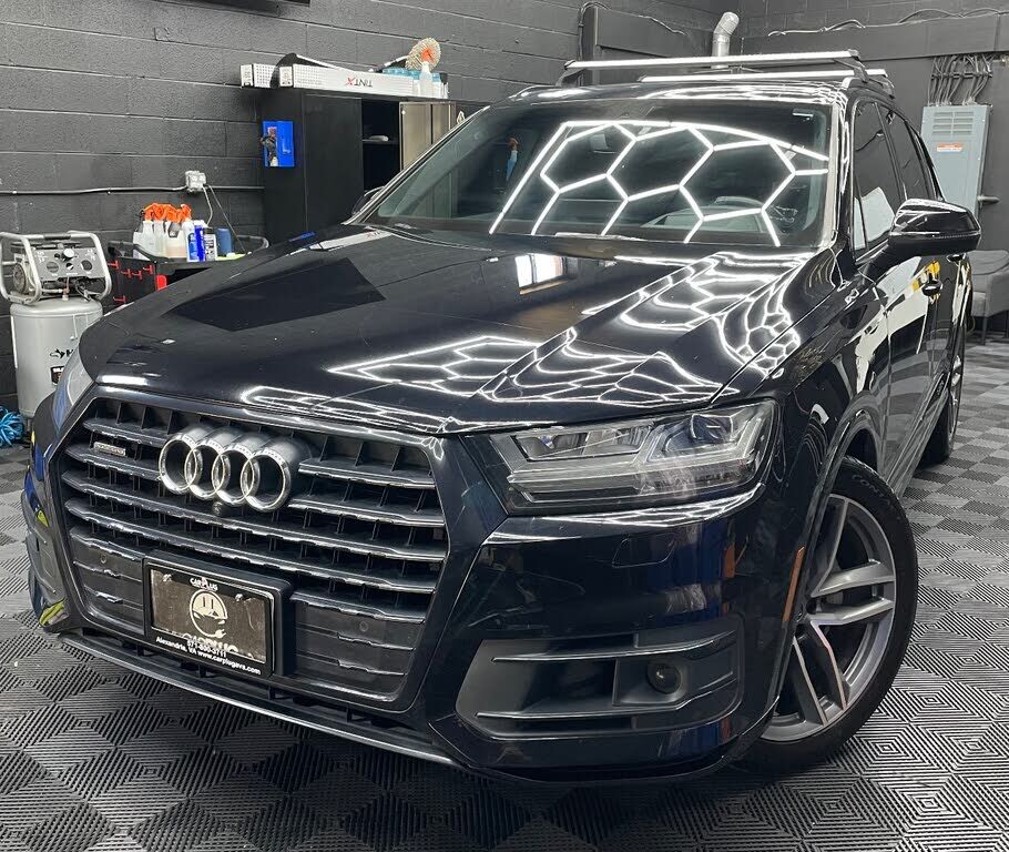 2017 AUDI Q7