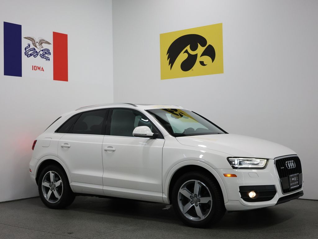 2015 AUDI Q3