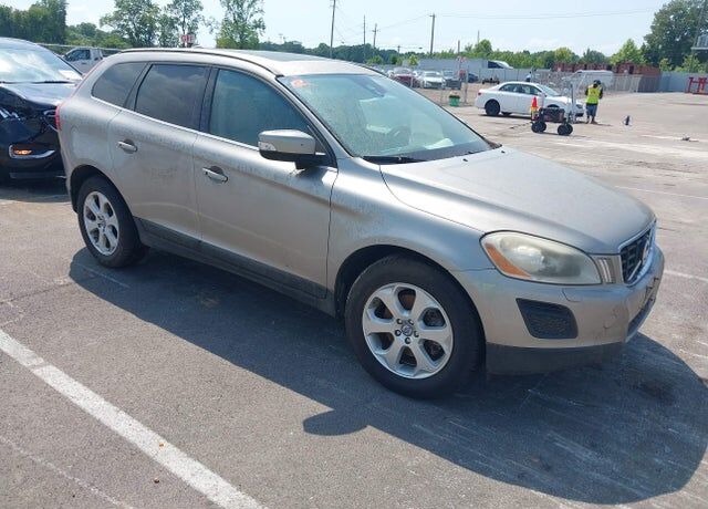 2013 VOLVO XC60