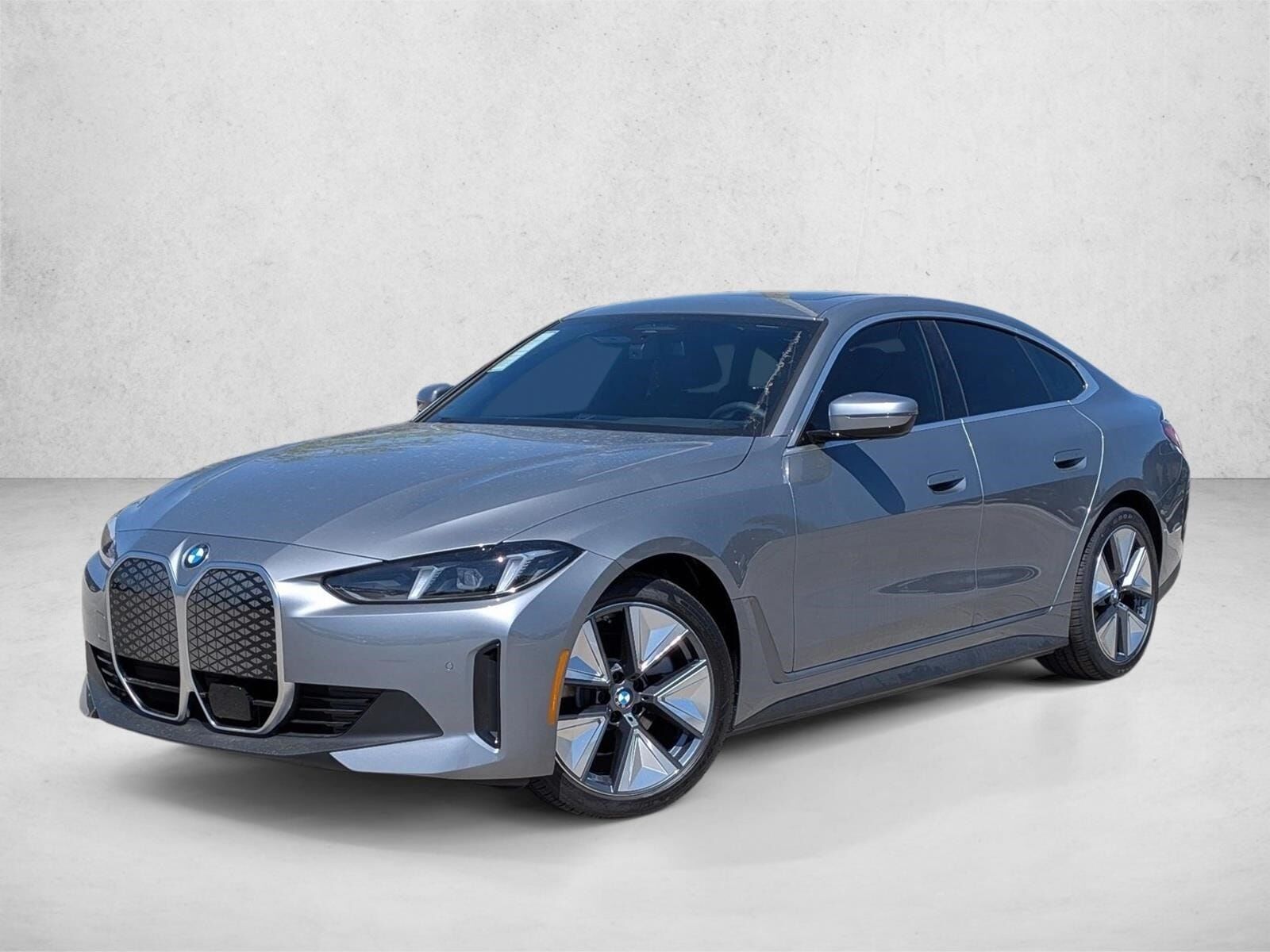 2026 BMW i4