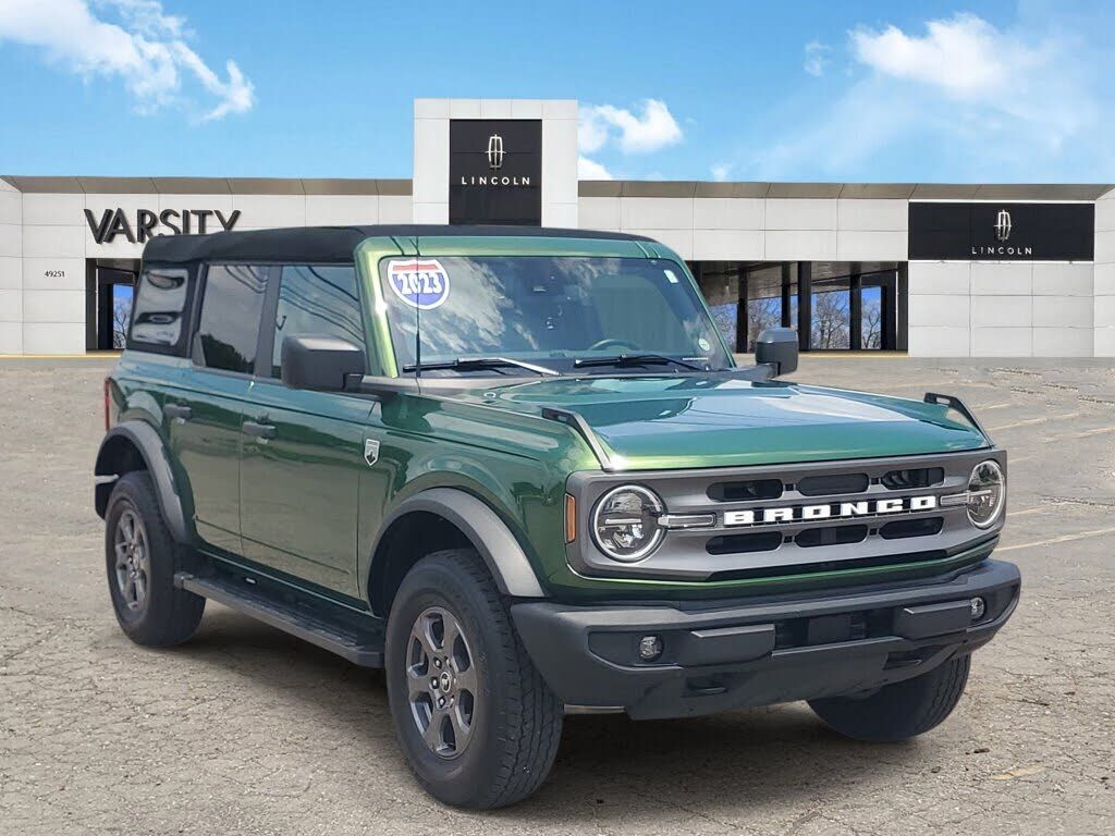2023 FORD Bronco