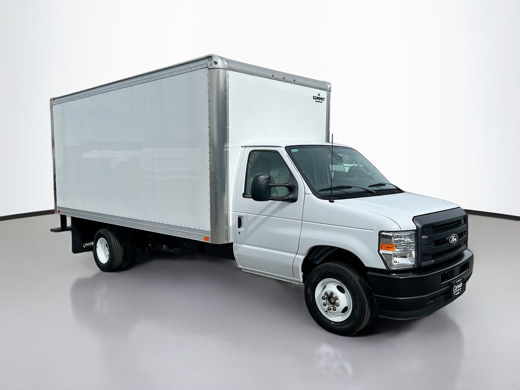 2027 FORD E-450