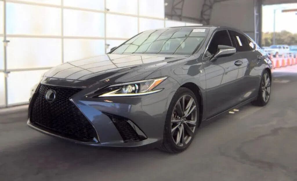 2021 LEXUS ES