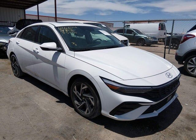 2025 HYUNDAI Elantra