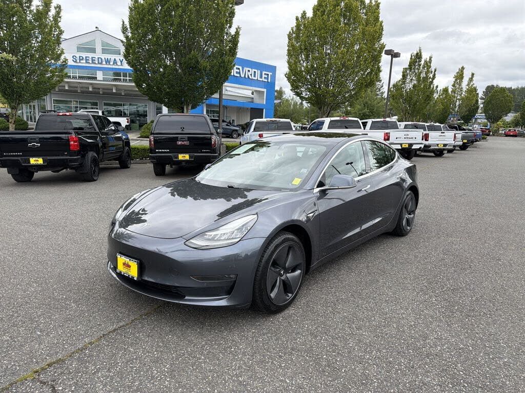 2019 TESLA Model 3