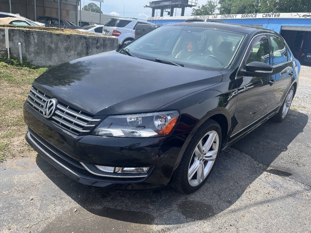 2014 VOLKSWAGEN Passat