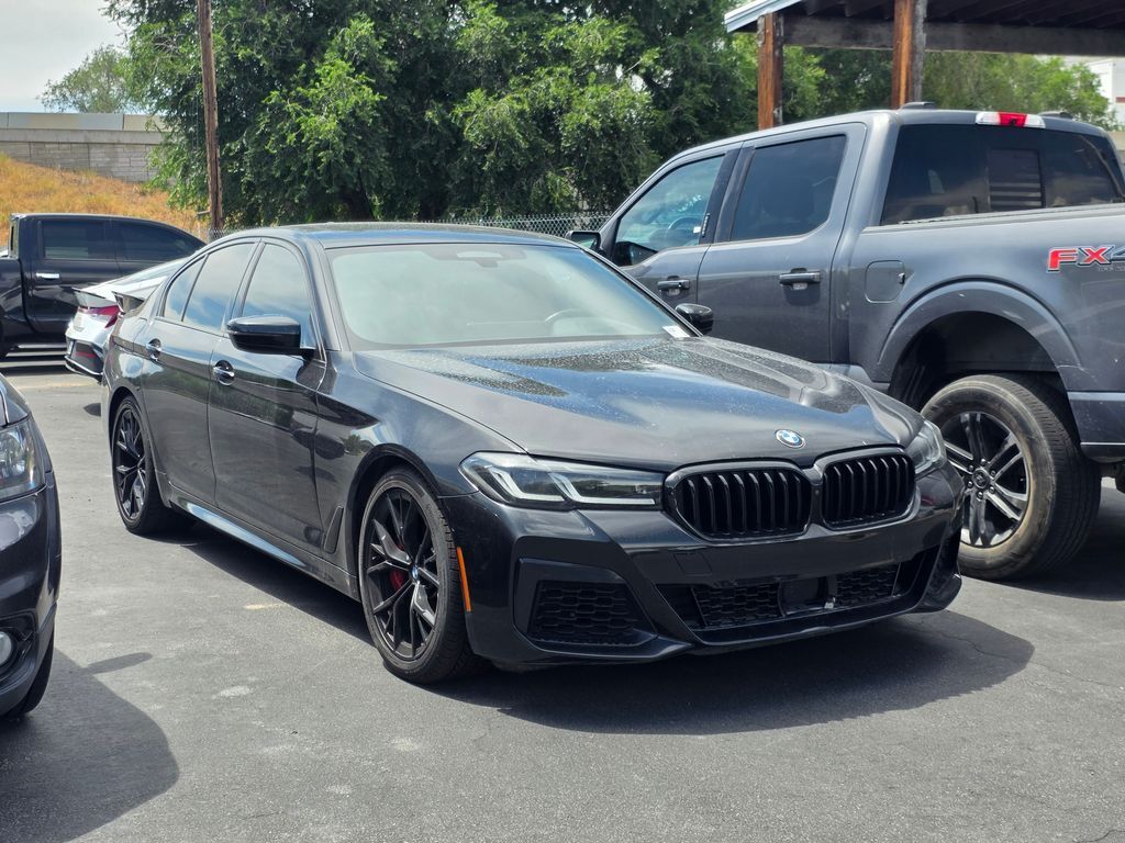 2023 BMW M5