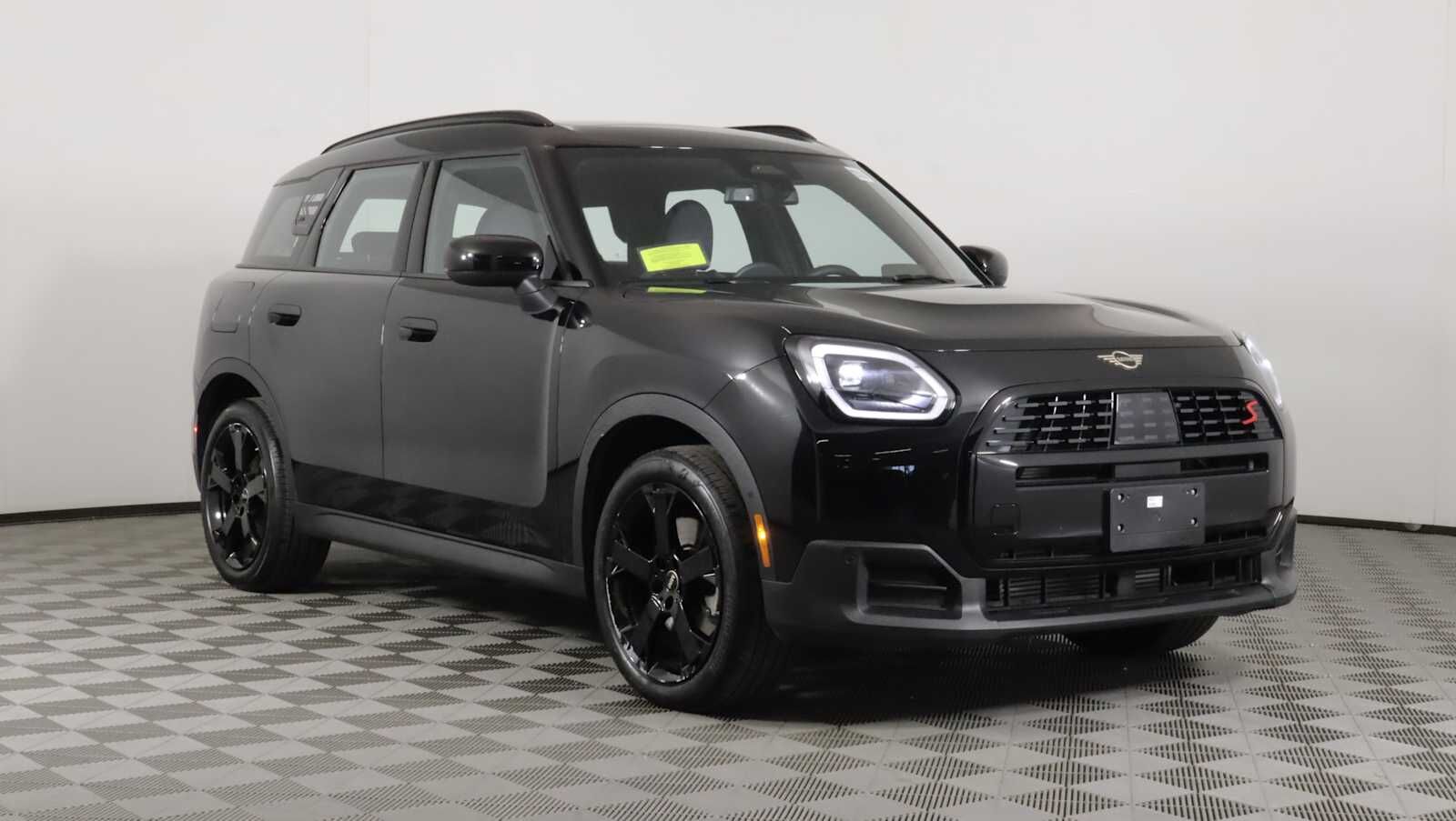 2025 MINI Countryman