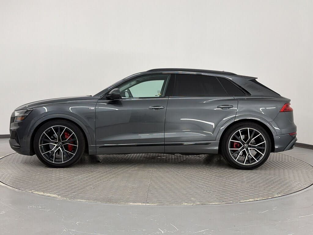 2023 Audi Q8