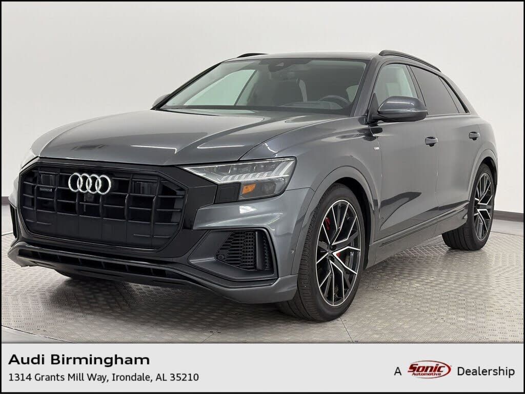 2023 AUDI Q8