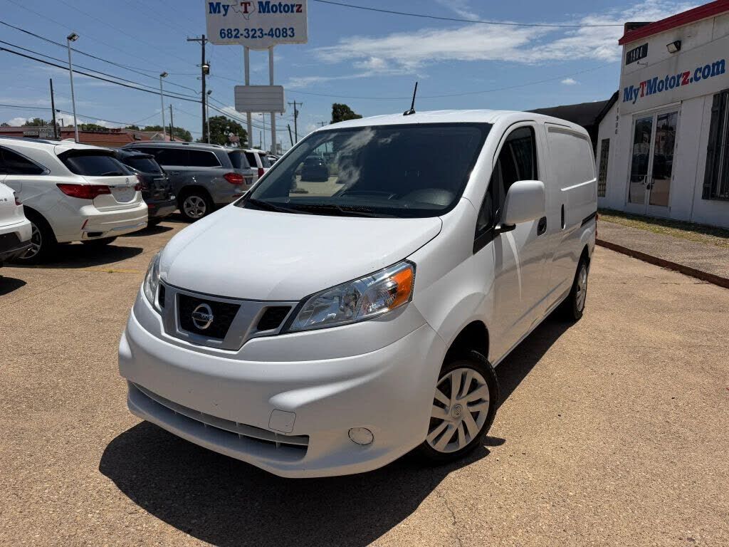 2021 NISSAN NV200