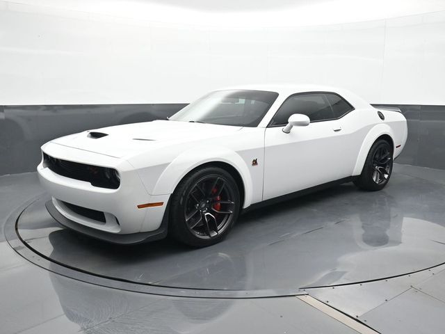 2021 DODGE Challenger