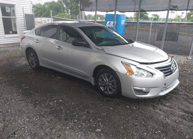 2015 NISSAN Altima
