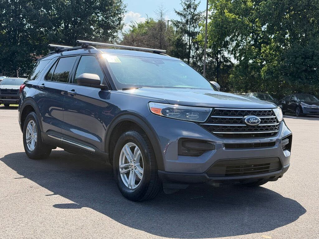 2021 FORD Explorer