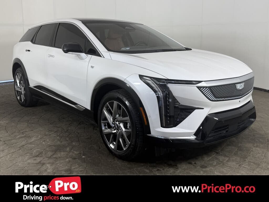 2025 CADILLAC Optiq