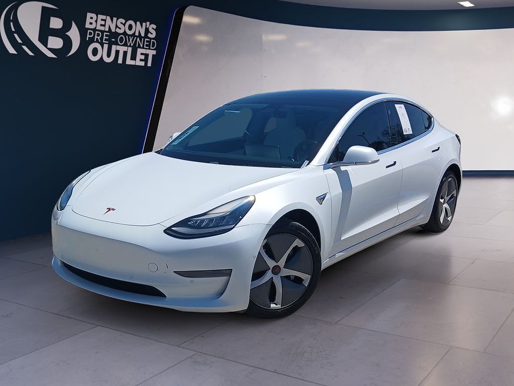 2019 TESLA Model 3