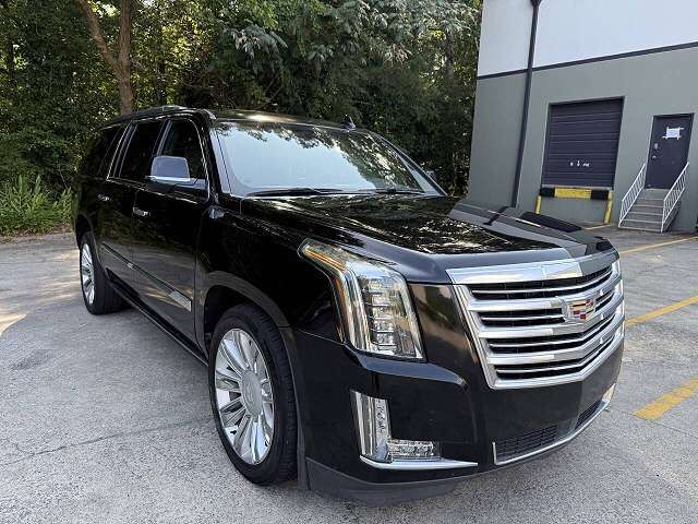 2017 CADILLAC Escalade ESV