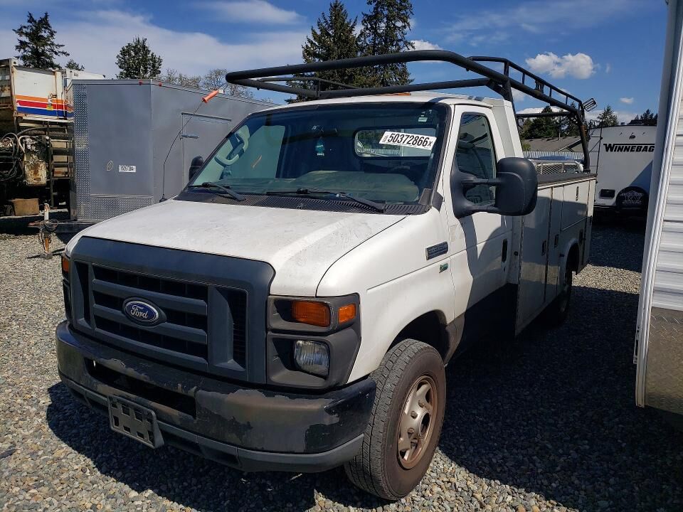 2010 FORD E-350